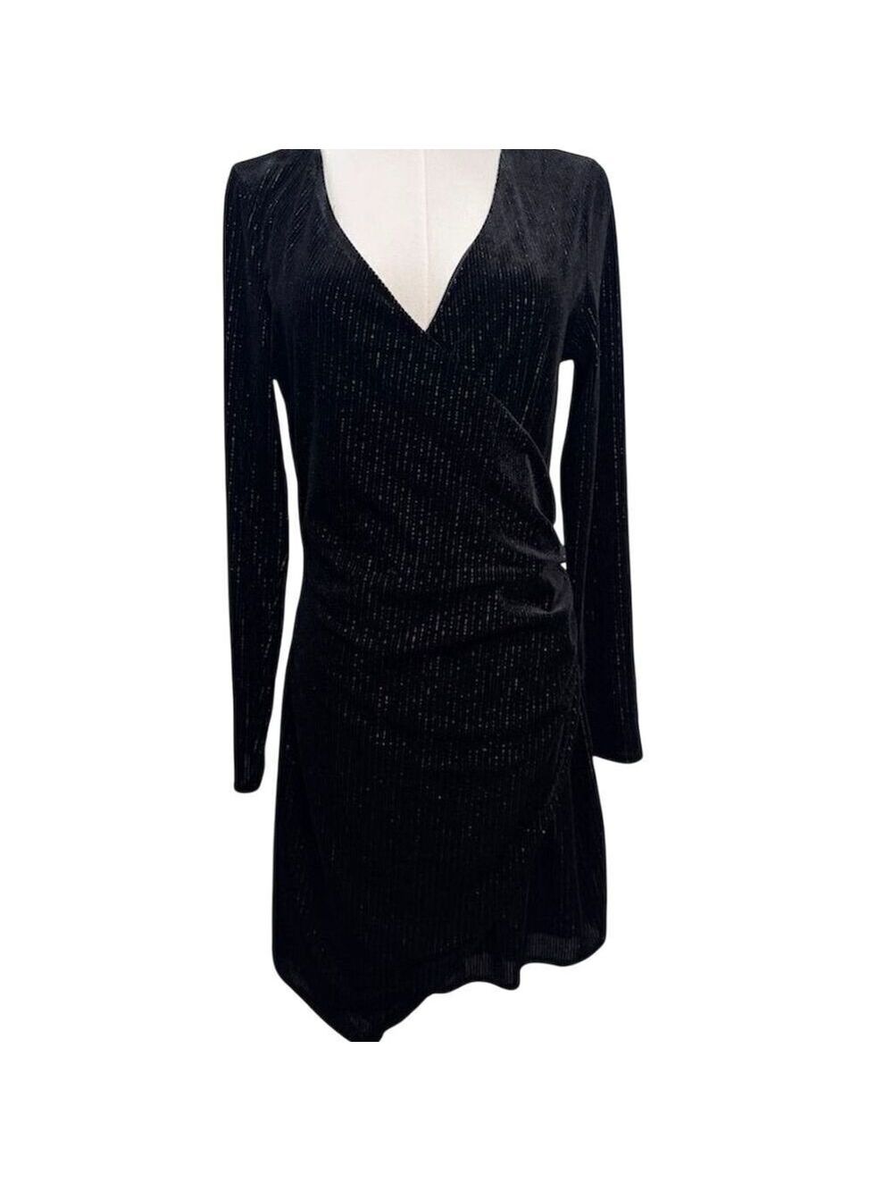 EUC BCBGeneration Women's Black Velvet V-Neck Long-Sleeve Mini Dress 10